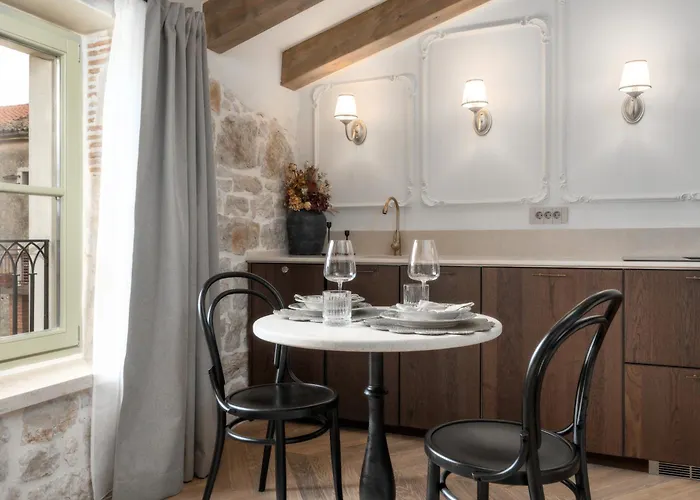 Silent Stone * Vrsar